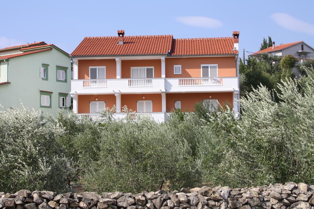 Apartments Sandra New Translation Exteriér fotografie